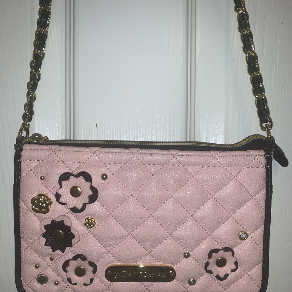🔴Betsy Johnson crossbody bag🔴#BJ20